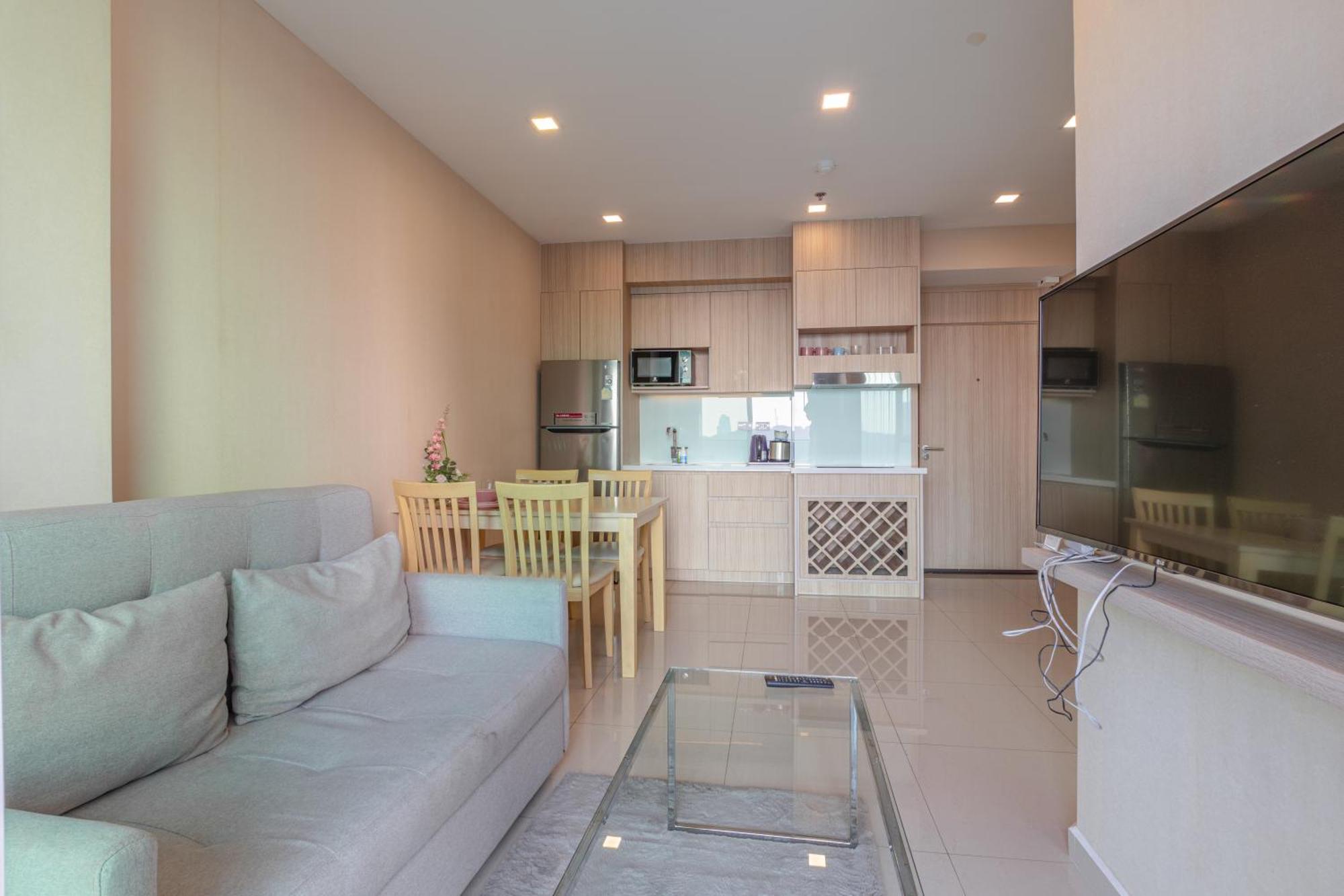 City Garden Tower By Pattaya Holiday 外观 照片