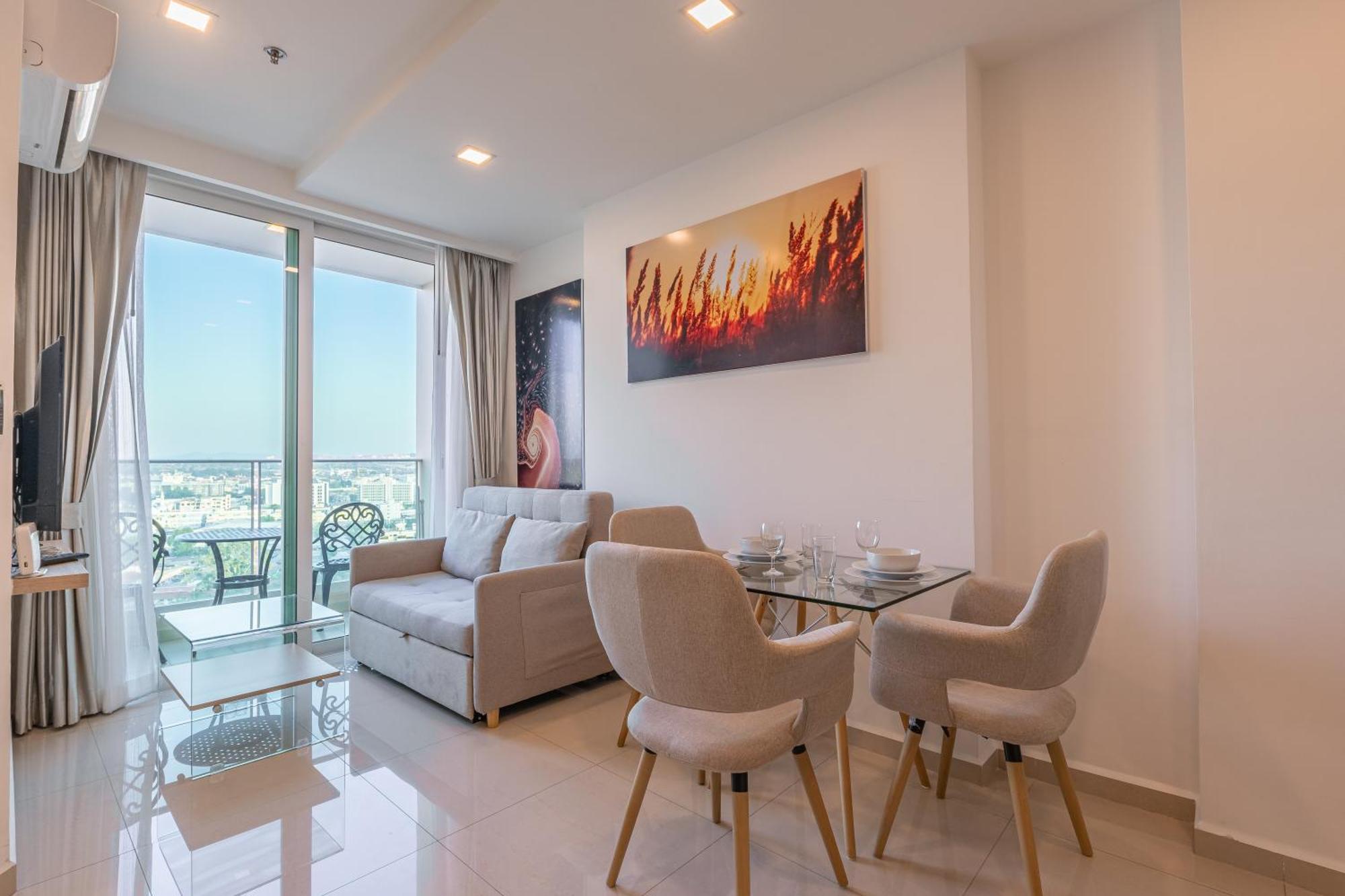 City Garden Tower By Pattaya Holiday 外观 照片