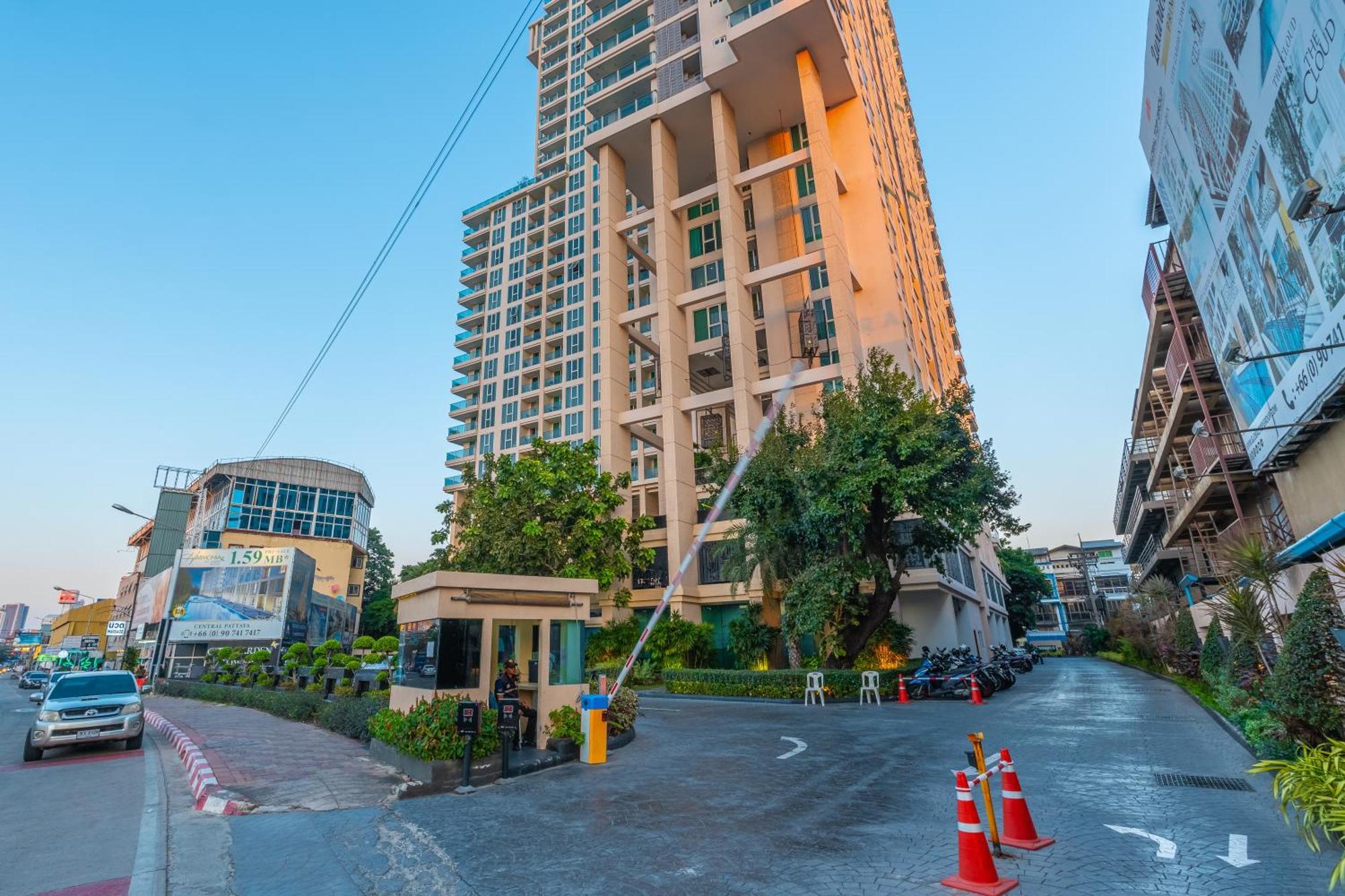 City Garden Tower By Pattaya Holiday 外观 照片