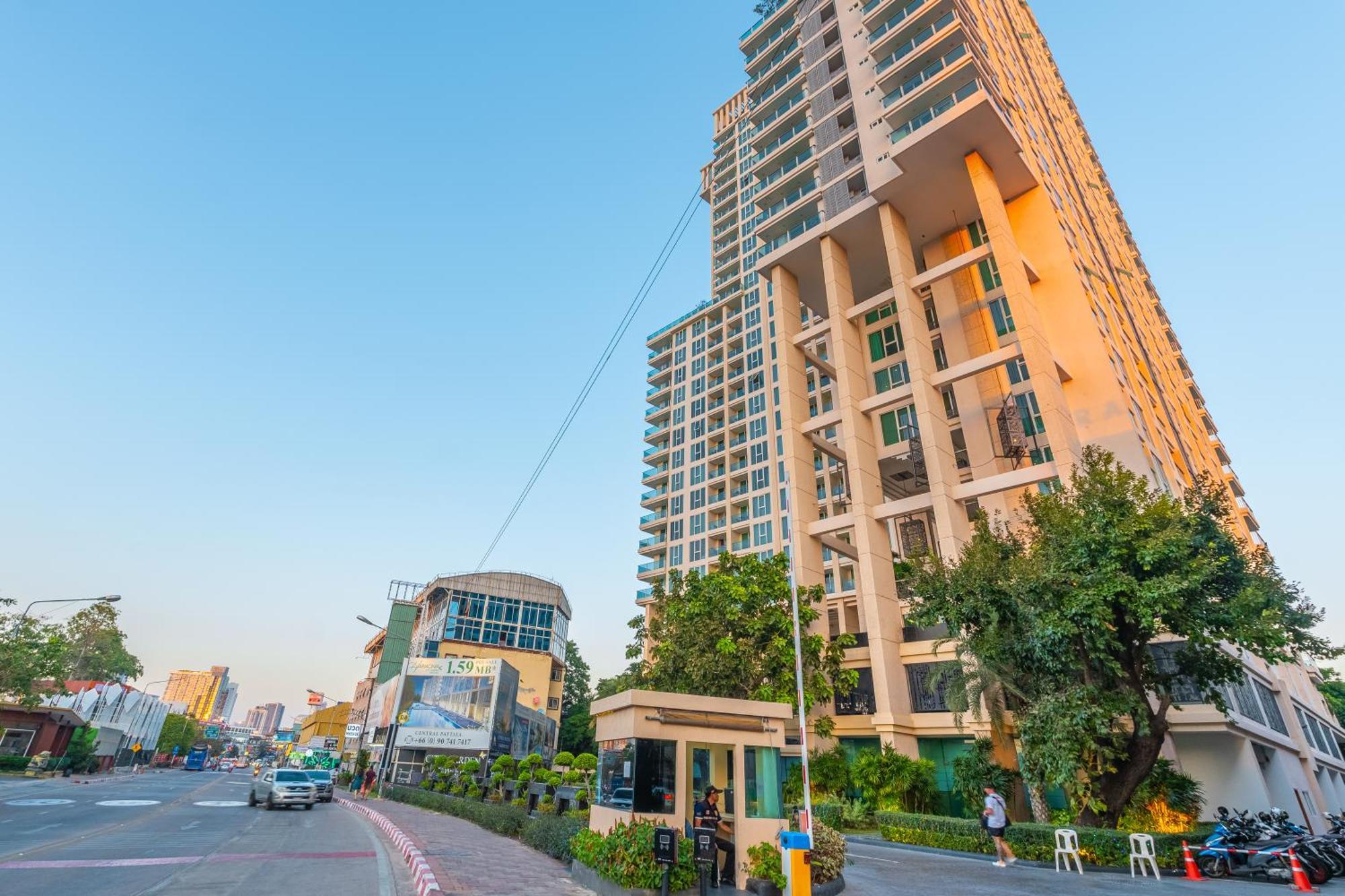 City Garden Tower By Pattaya Holiday 外观 照片